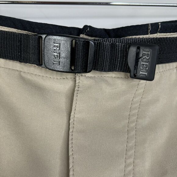 REI Technical Hiking Belted Shorts Mens Medium Khaki Tan Outdoors - Picture 4 of 7